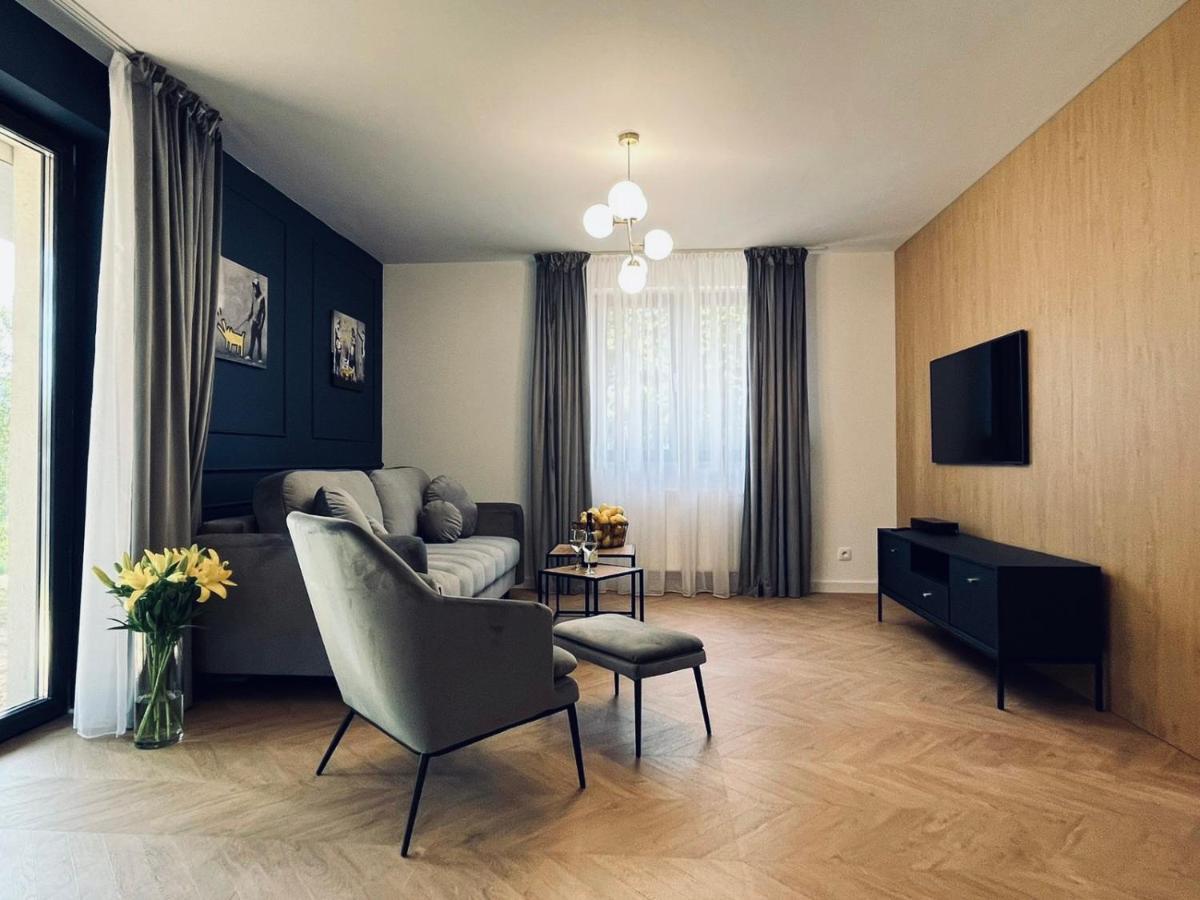 Apartamenty Maxa Czornyja يلينيا غورا المظهر الخارجي الصورة