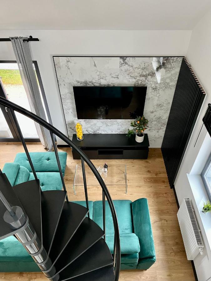 Apartamenty Maxa Czornyja يلينيا غورا المظهر الخارجي الصورة