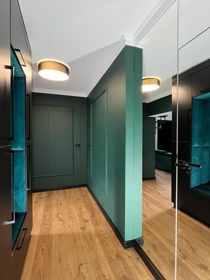 Apartamenty Maxa Czornyja يلينيا غورا المظهر الخارجي الصورة
