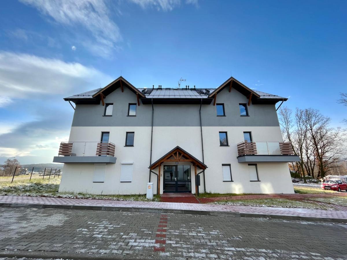 Apartamenty Maxa Czornyja يلينيا غورا المظهر الخارجي الصورة